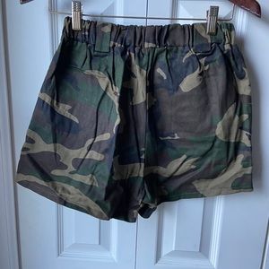 Camo cargo short